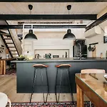 Hotel na wodzie Houseboat Fred