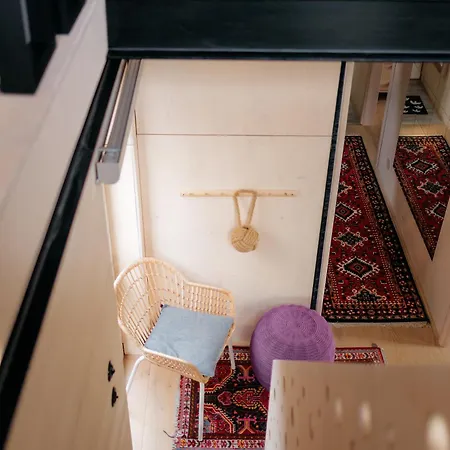 Houseboat Fred Botel